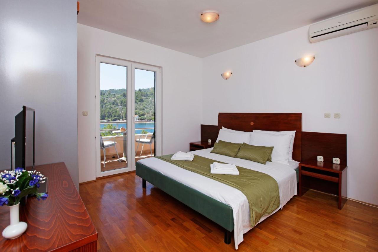 Apartments Vala Vela Luka Buitenkant foto