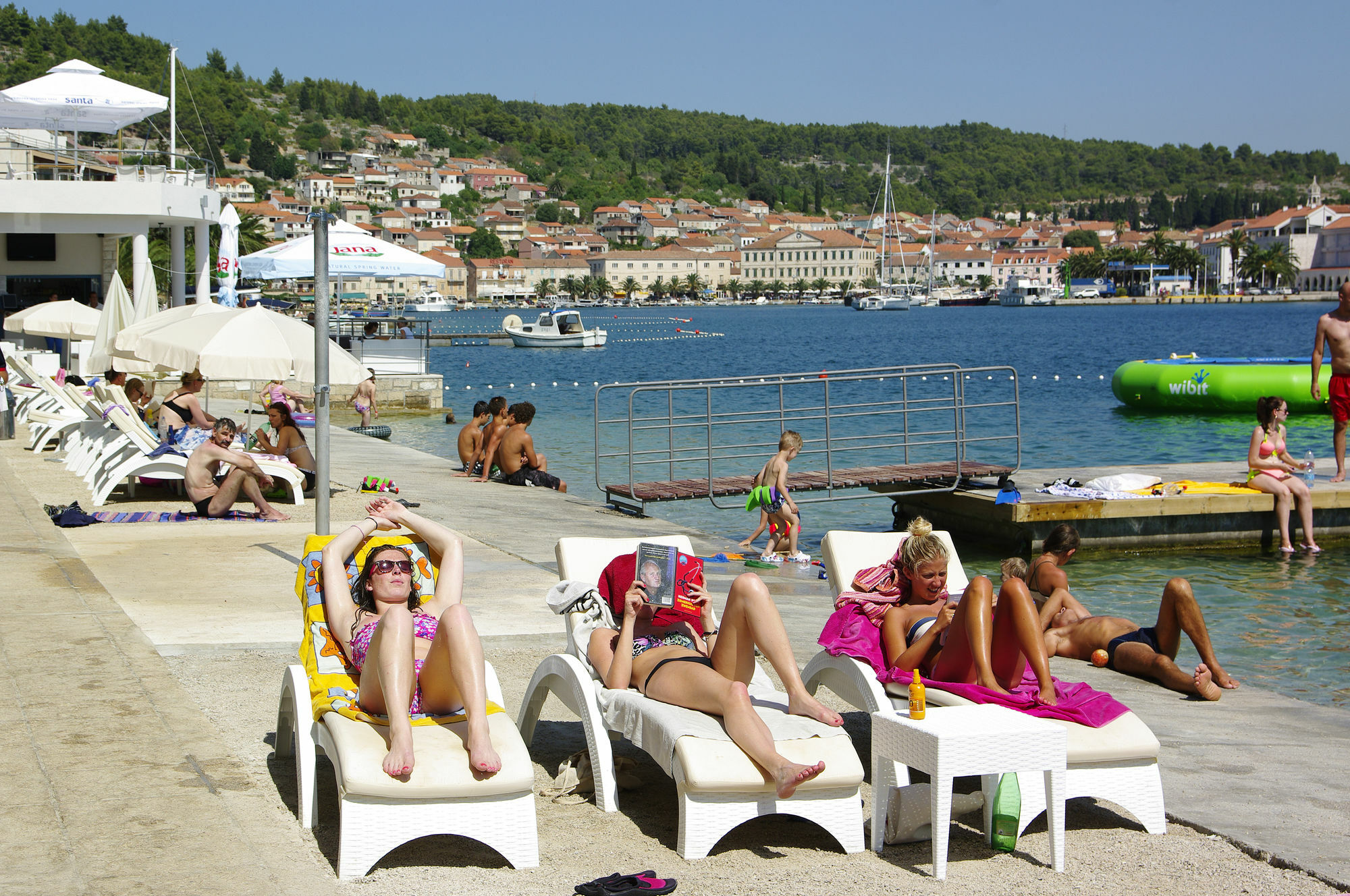 Apartments Vala Vela Luka Buitenkant foto