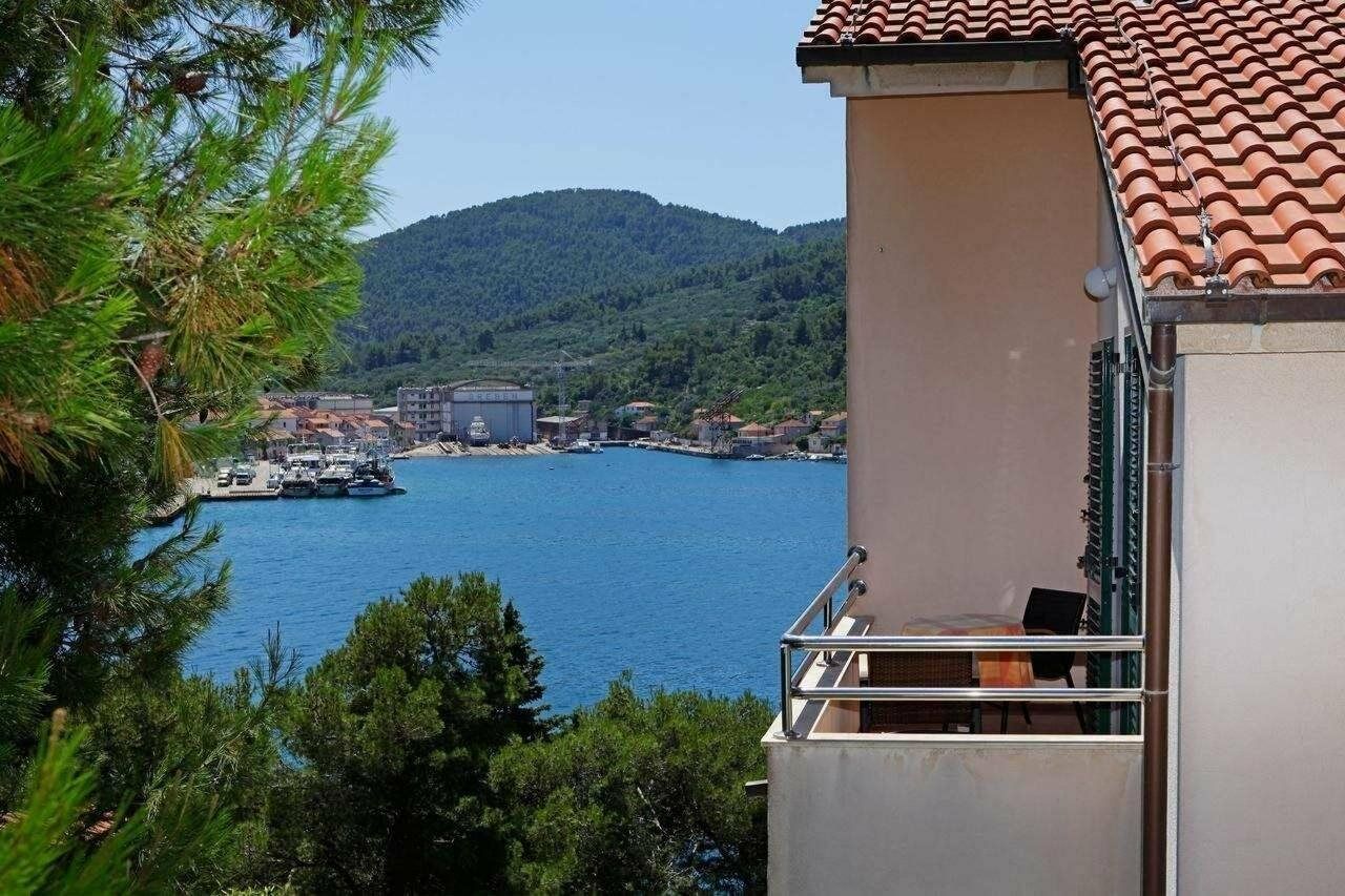 Apartments Vala Vela Luka Buitenkant foto